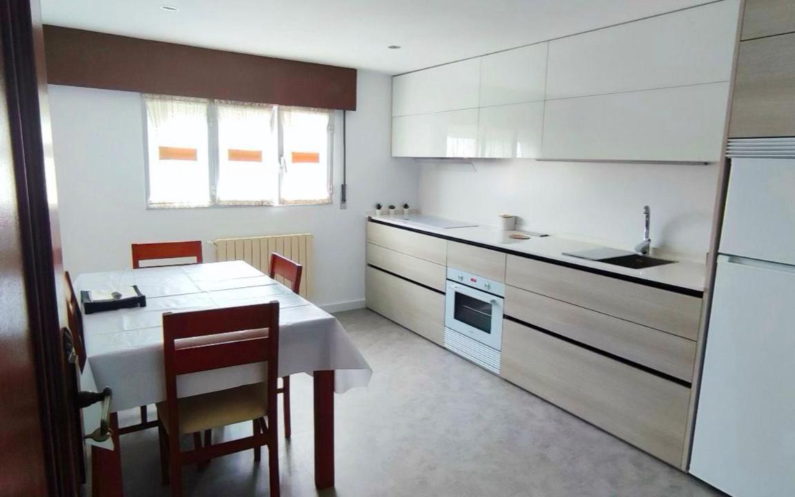 Appartamento Acogedor Atico Cerca Del Mar By Bebalmy O Grove Esterno foto